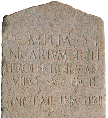 Stele di Domitia Nicarium 